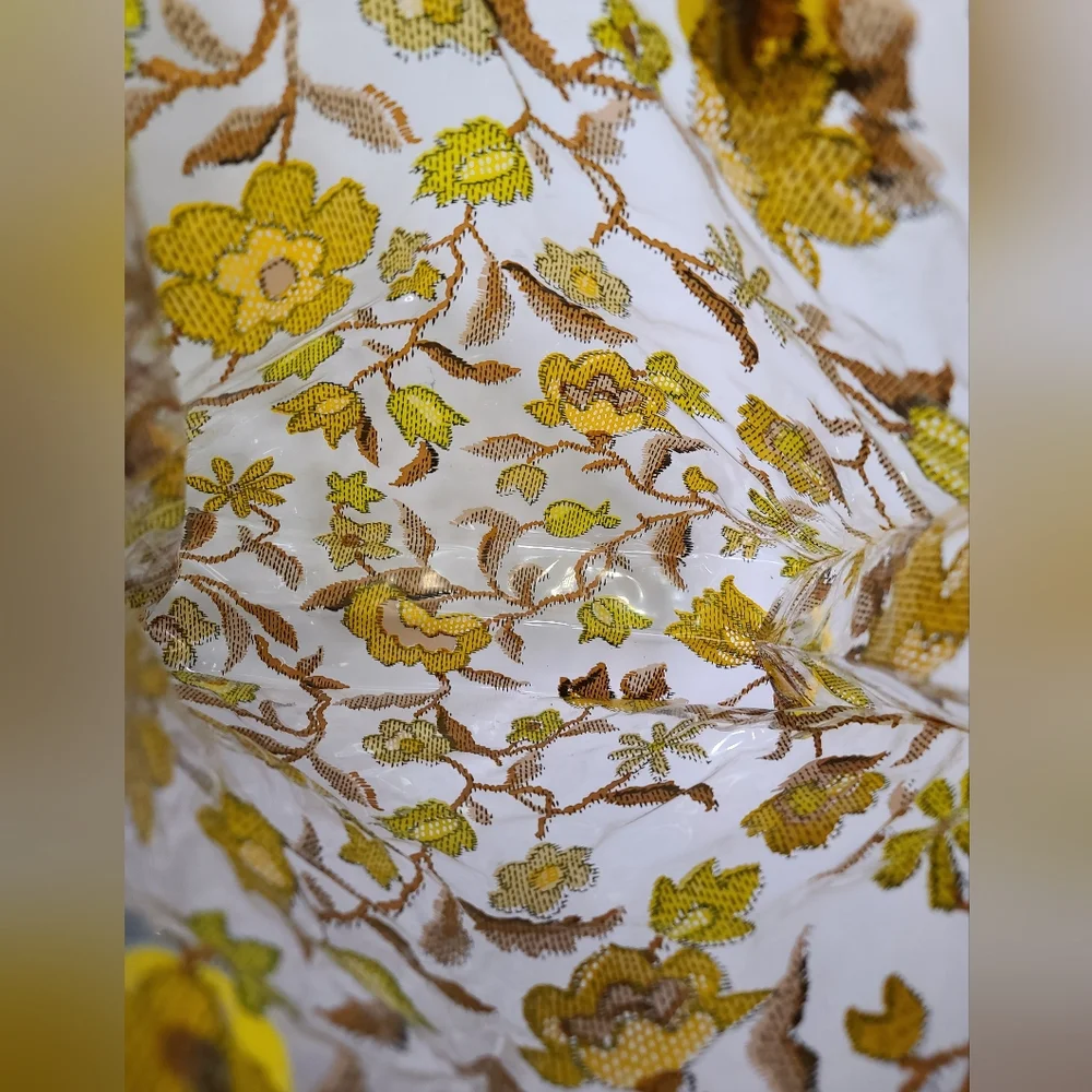 Vintage 70s vinyl tote beach bag/ book tote yellow flowers - Picture 2 of 5